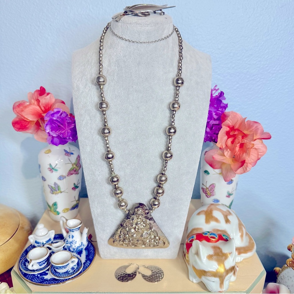 Sliver Tone Set, Statement Necklace, Vintage Brooch, Earrings